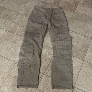 WOMEN’S SMALL BEIGE CARGO KHAKI PANTS